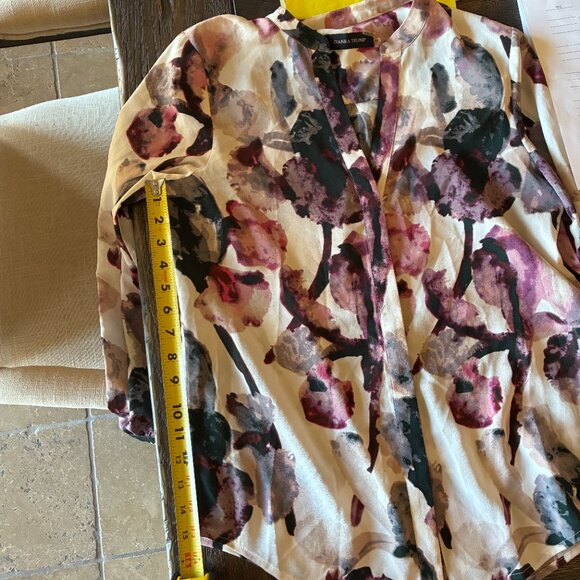 IVANKA TRUMP – Long Sleeve Colorful Blouse, Size M, RN# 54163 - Picture 10 of 12